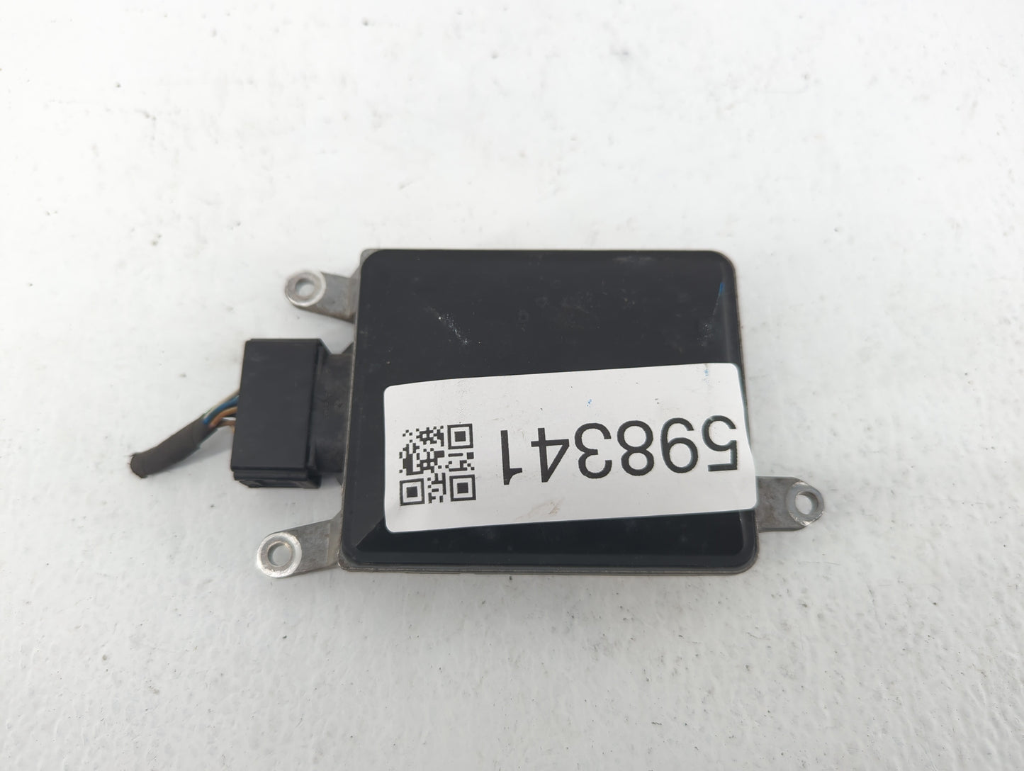 2017-2019 Genesis G80 Chassis Control Module Ccm Bcm Body Control - Oemusedautoparts1.com