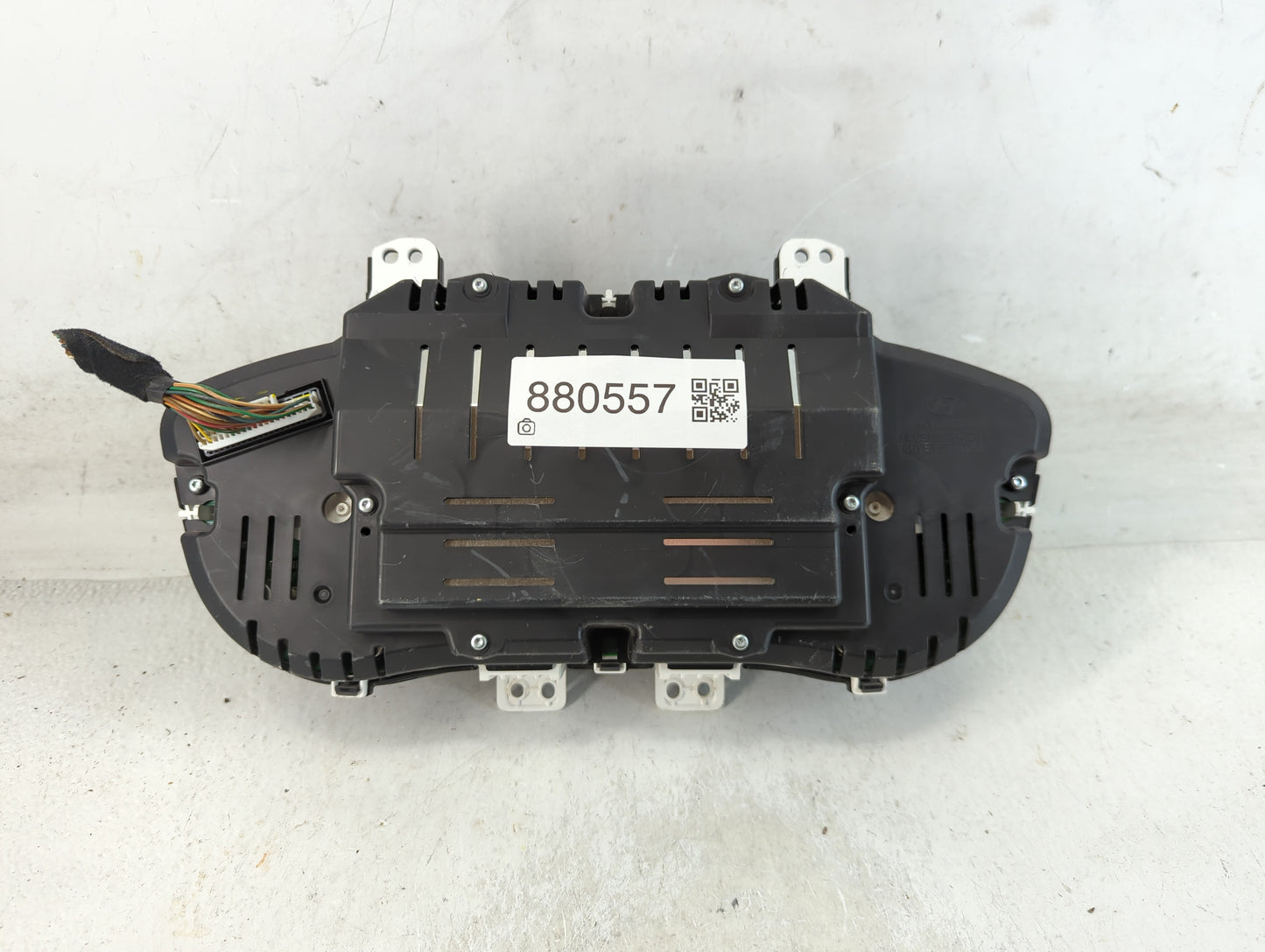 2017 Genesis G80 Instrument Cluster Speedometer Gauges P/N:94011-B1220 Fits OEM Used Auto Parts - Oemusedautoparts1.com