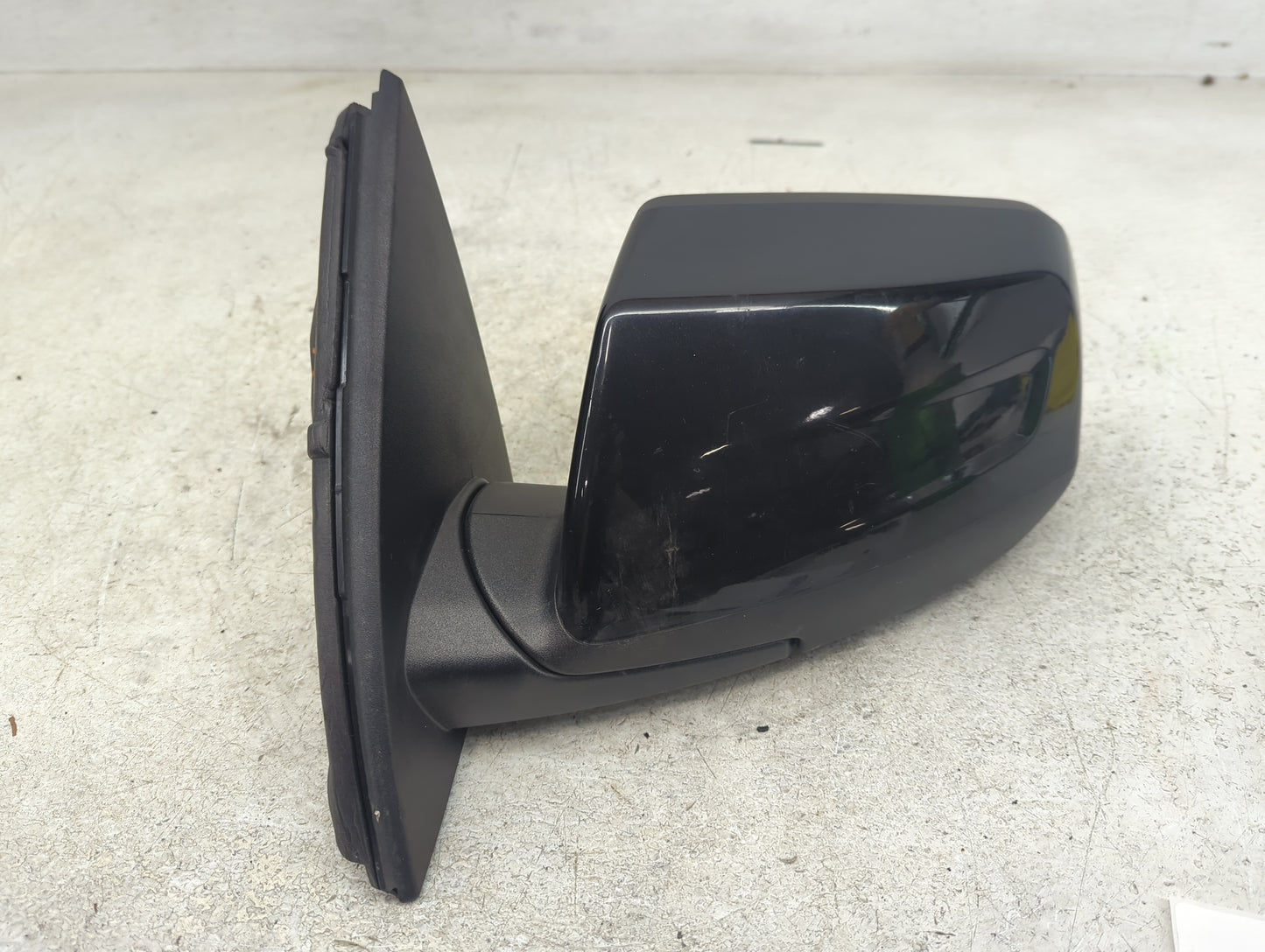 2013-2017 Gmc Acadia Driver Side View Mirror - Left Door Mirror OEM Used - Oemusedautoparts1.com