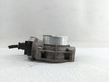 2017-2018 Gmc Acadia Throttle Body P/N:12671014 12648414, 1267 1014 Fits Fits 2016 2017 2018 2019 OEM Used Auto Parts