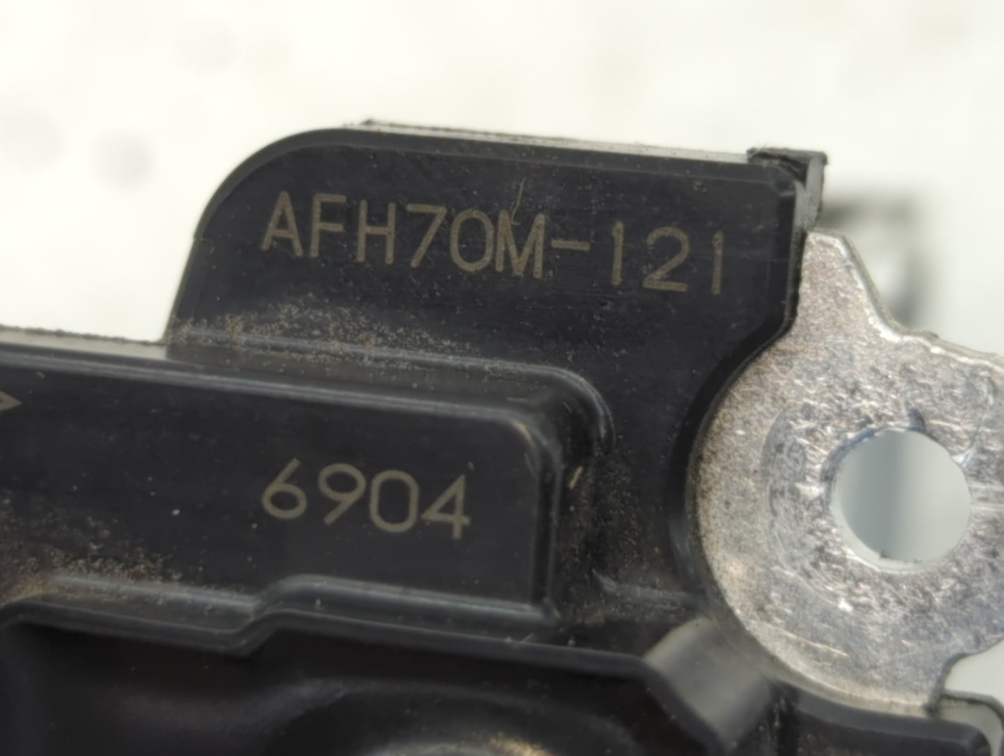 2012-2022 Gmc Acadia Mass Air Flow Meter Maf Sensor 633648 - Oemusedautoparts1.com