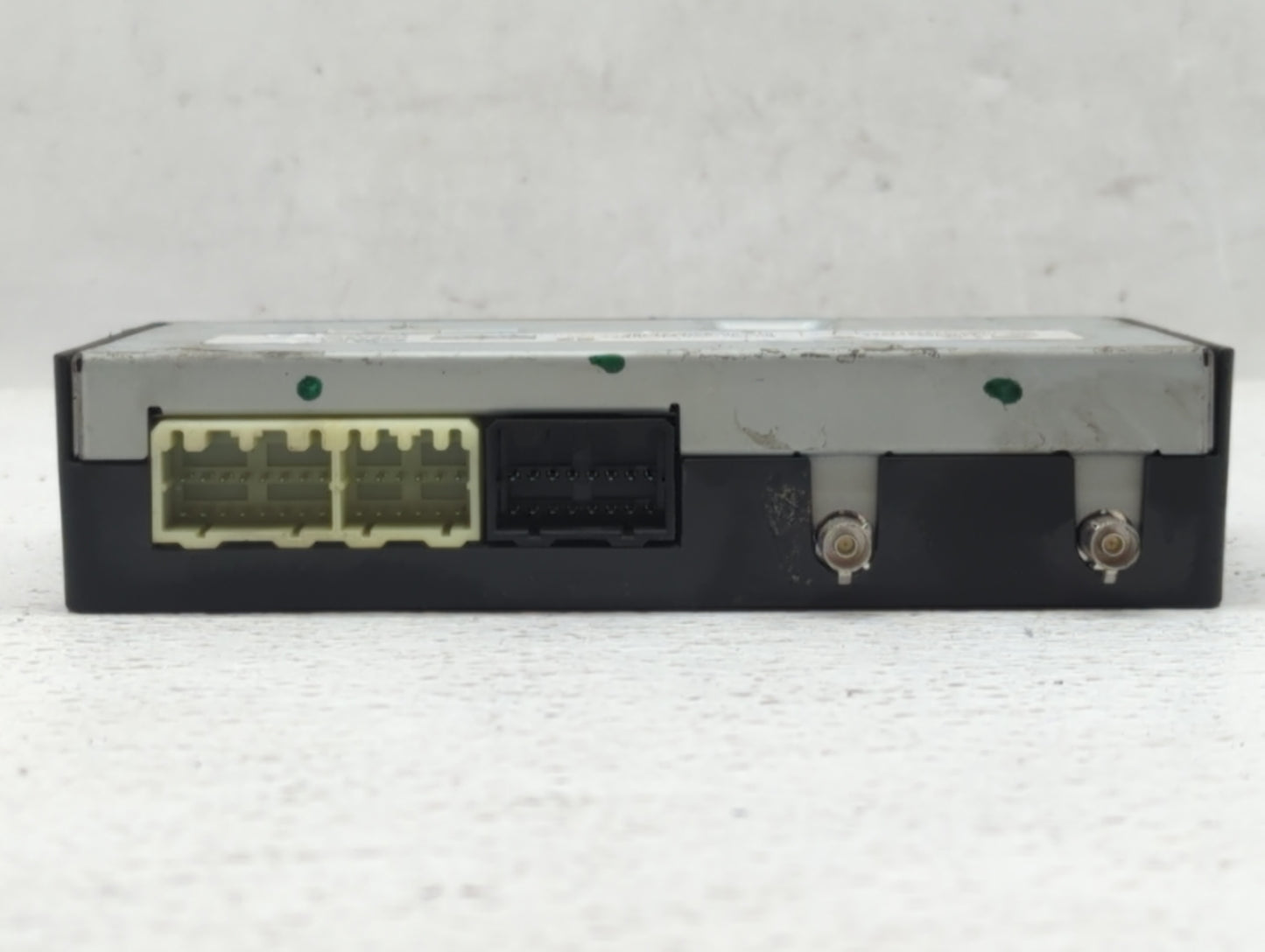 2017-2017 Gmc Sierra 1500 Chassis Control Module Ccm Bcm Body Control - Oemusedautoparts1.com