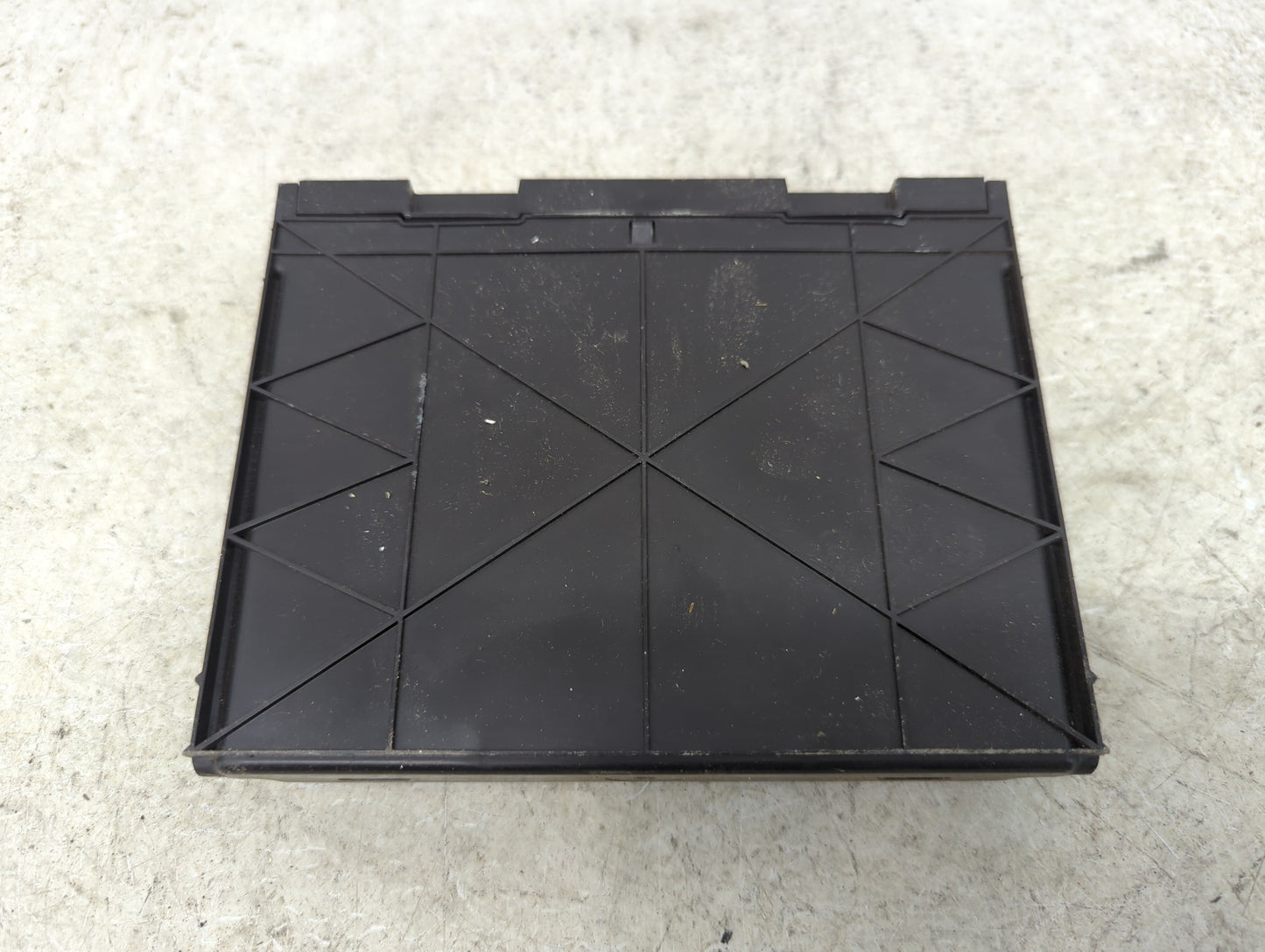 2013-2017 Gmc Terrain Body Control Module Bcm Inner Cabin Fuse Box - Oemusedautoparts1.com