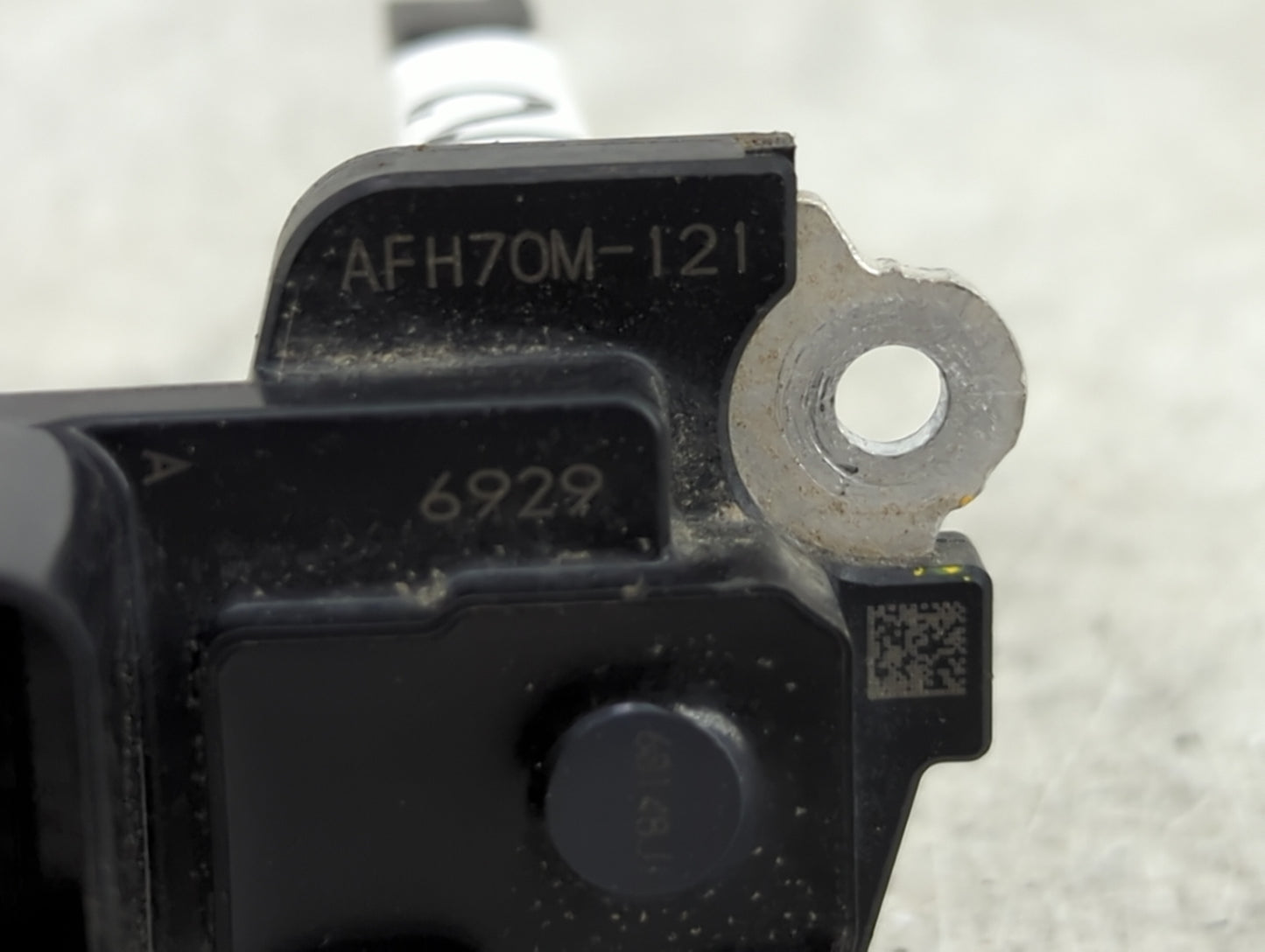 2012-2017 Gmc Terrain Mass Air Flow Meter Maf 1487324 - Oemusedautoparts1.com