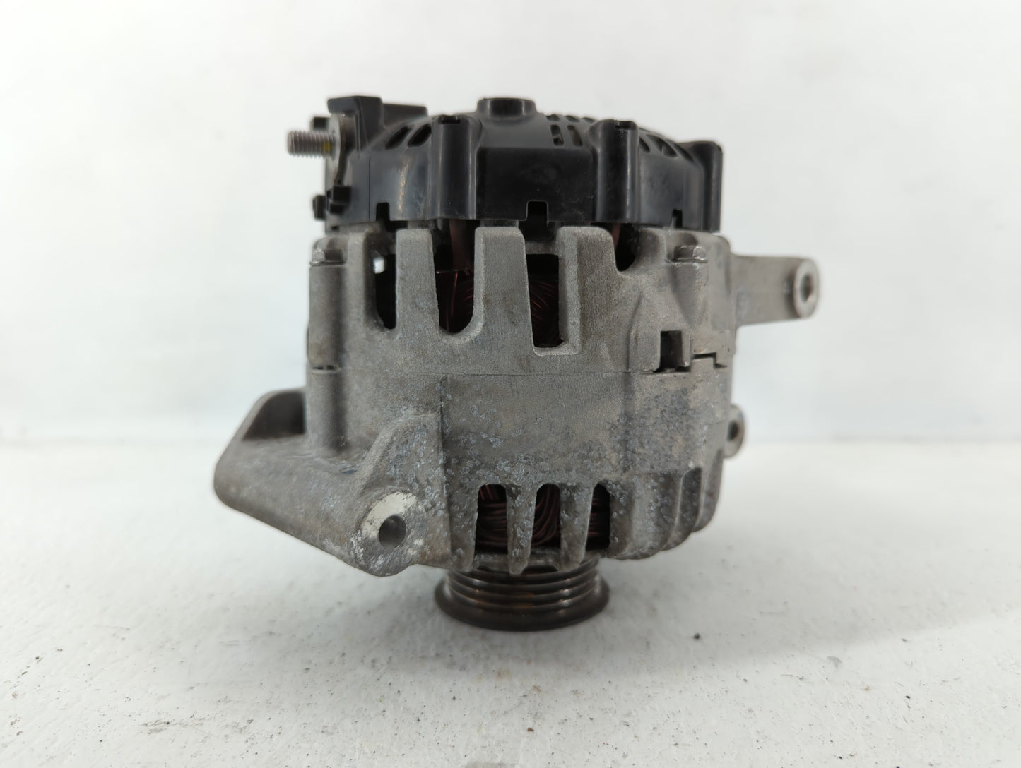 2010-2017 Gmc Terrain Alternator Replacement Generator Charging Assembly Engine OEM P/N:13588328 Fits OEM Used Auto Parts -