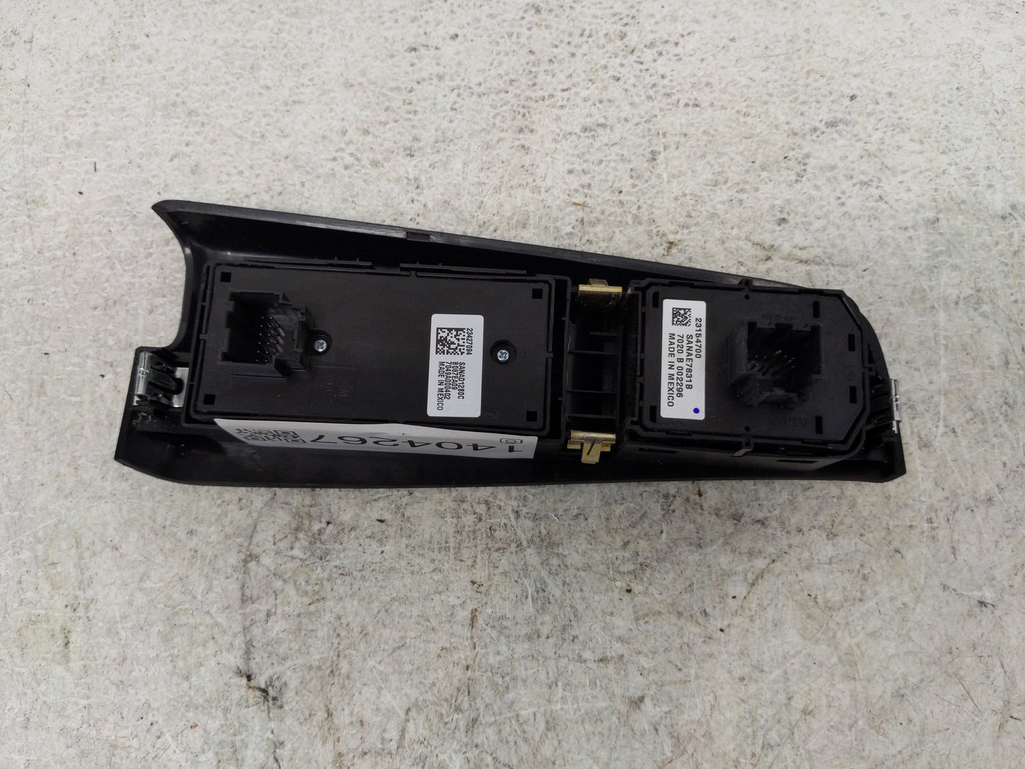 2015-2020 Gmc Yukon Master Power Window Switch Replacement Driver Side Left P/N:B067EA09 23427094 Fits OEM Used Auto Parts -