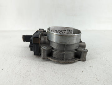 2017 Gmc Yukon Xl Throttle Body P/N:12678312 12678223, 12620263 Fits Fits 2014 2015 2016 2018 2019 2020 2021 2022 OEM Used Auto Parts
