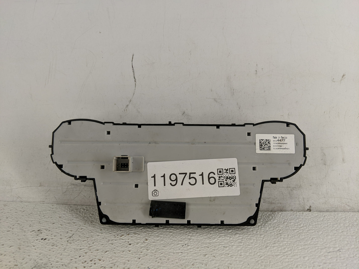 2017 Gmc Yukon Xl 1500 Climate Control Module Temperature AC/Heater Replacement P/N:84164477 Fits Fits 2018 2019 2020 OEM Us