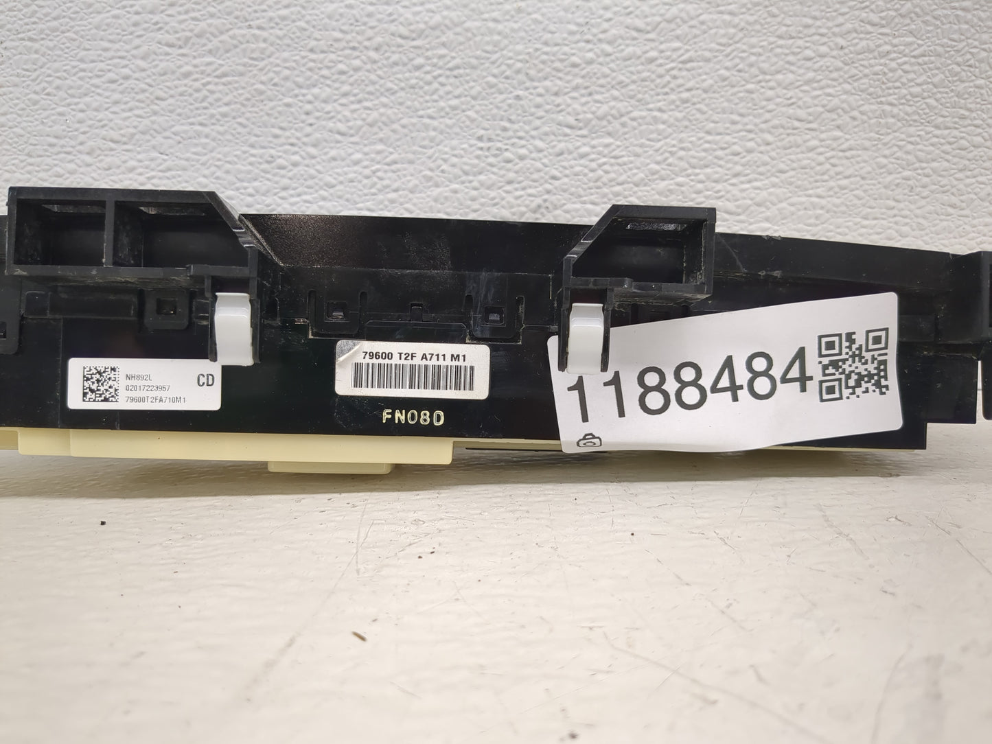 2017 Honda Accord Climate Control Module Temperature AC/Heater Replacement P/N:79600 T2F A711 M1 Fits OEM Used Auto Parts -