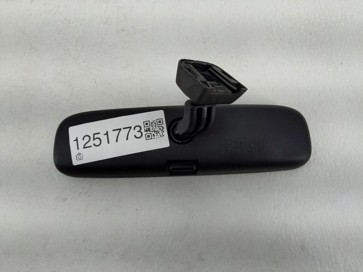 2013-2017 Honda Accord Interior Rear View Mirror Replacement OEM P/N:A047171 Fits OEM Used Auto Parts - Oemusedautoparts1.co