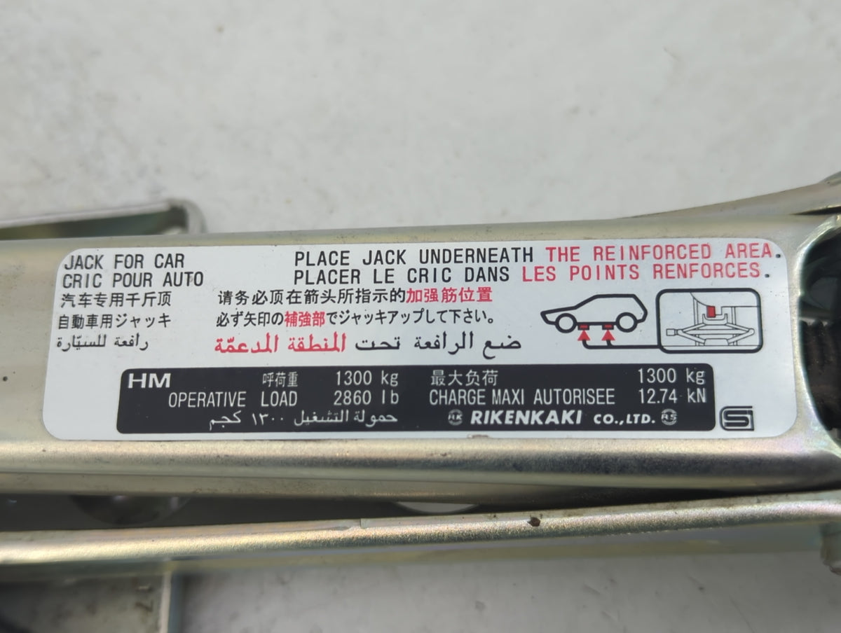 2017 Honda Accord Spare Scissor Car Jack 1390178 - Oemusedautoparts1.com