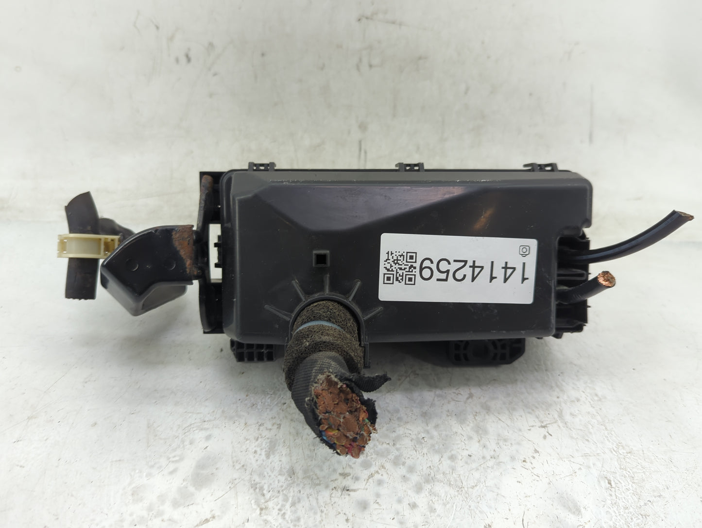 2016-2017 Honda Accord Fusebox Fuse Box Panel Relay Module Fits Fits 2016 2017 OEM Used Auto Parts - Oemusedautoparts1.com