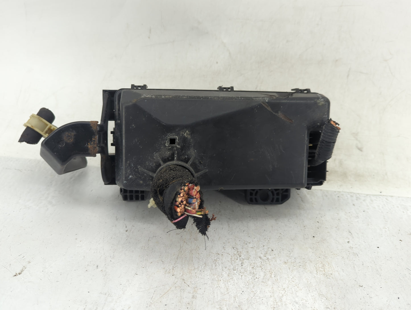 2013-2017 Honda Accord Fusebox Fuse Box Panel Relay Module Fits Fits 2013 2014 2015 2016 2017 OEM Used Auto Parts - Oemuseda