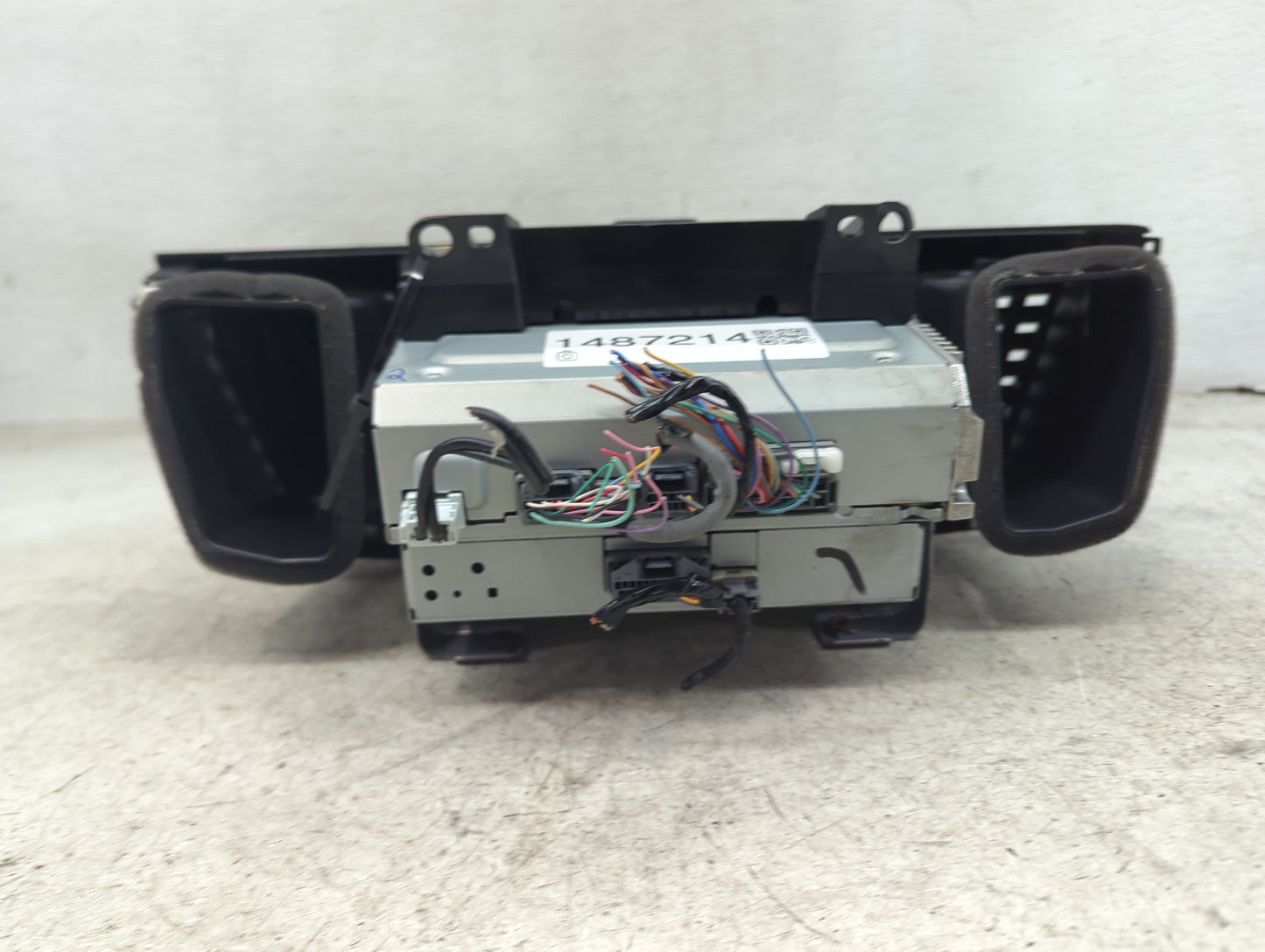 2016-2017 Honda Accord Radio AM FM Cd Player Receiver Replacement Fits Fits 2016 2017 OEM Used Auto Parts - Oemusedautoparts