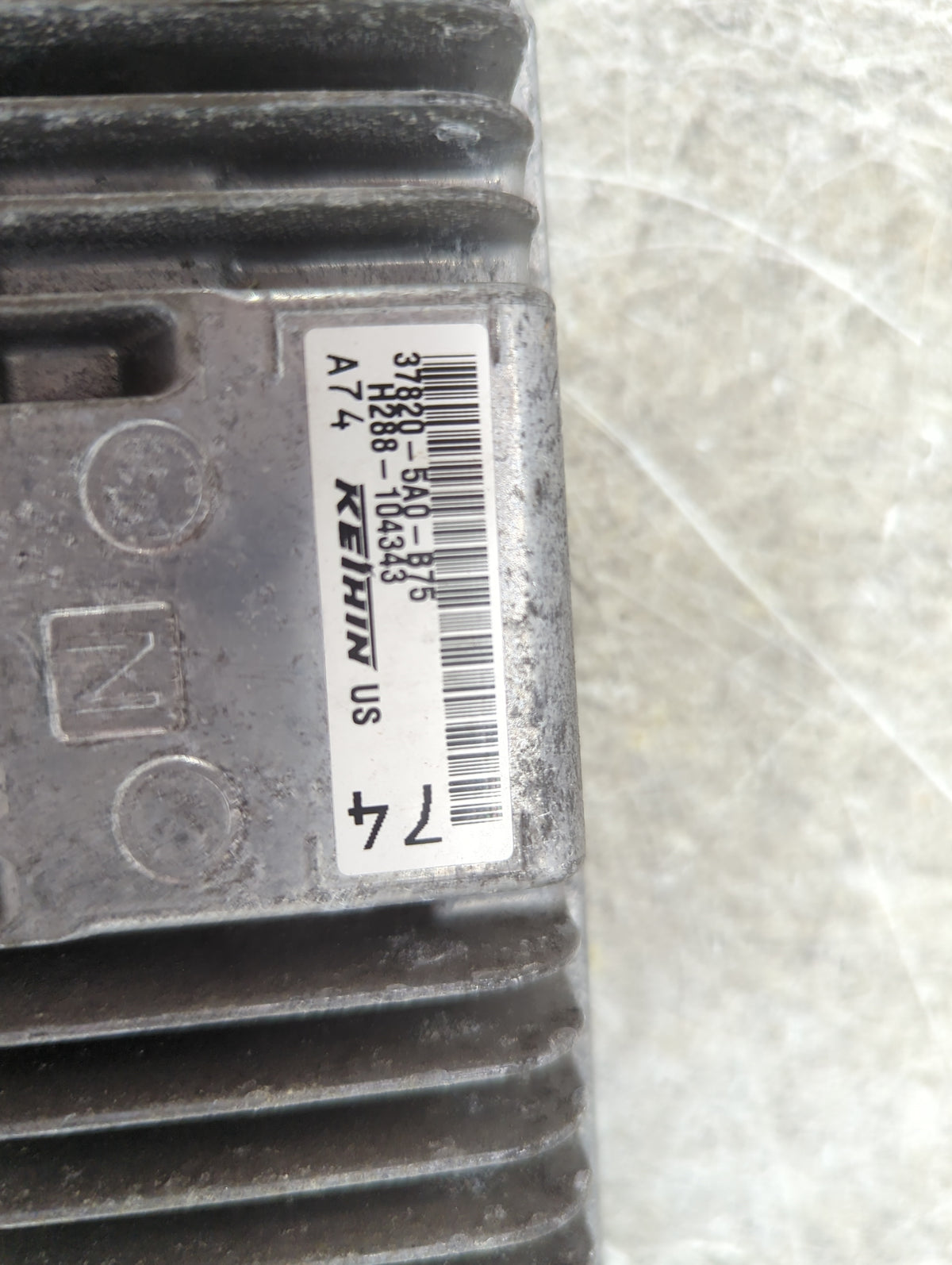 2016-2017 Honda Accord PCM Engine Control Computer ECU ECM PCU OEM P/N:37820-5A0-B75 H288-104343 Fits Fits 2016 2017 OEM Use