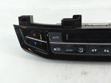 2016-2017 Honda Accord Climate Control Module Temperature AC/Heater Replacement P/N:17017213845 NH892L Fits Fits 2016 2017 OEM Used Auto Parts