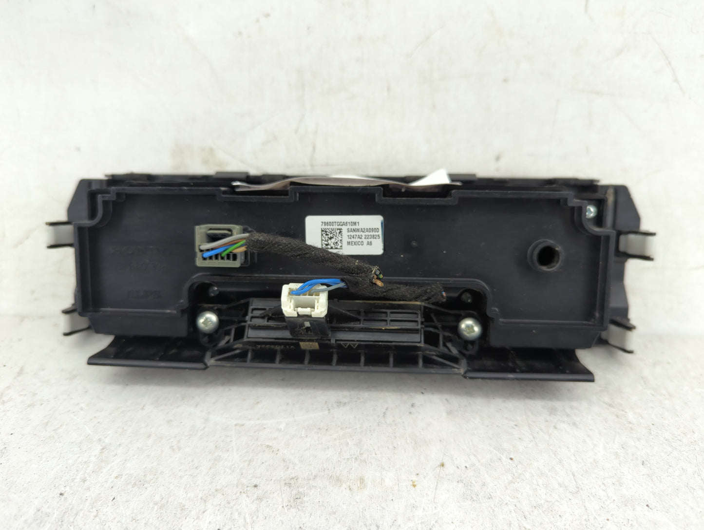 2016-2018 Honda Civic Climate Control Module Temperature AC/Heater Replacement P/N:79600TGGA610M1 Fits Fits 2016 2017 2018 O
