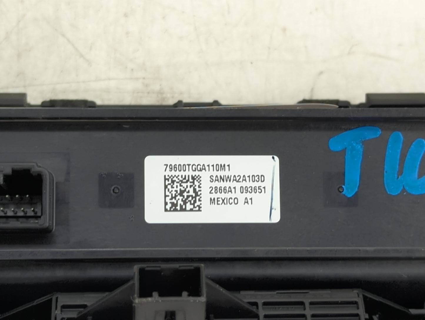 2017-2021 Honda Civic Climate Control Module Temperature AC/Heater Replacement P/N:79600TGGA110M1 SANWA2A103D Fits OEM Used