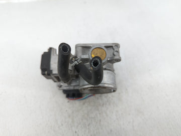 2016-2022 Honda Civic Throttle Body Fits Fits 2016 2017 2018 2019 2020 2021 2022 OEM Used Auto Parts