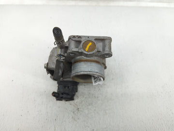 2016-2022 Honda Civic Throttle Body P/N:GMH1A M170512 Fits Fits 2016 2017 2018 2019 2020 2021 2022 OEM Used Auto Parts