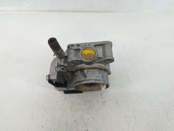 2016-2022 Honda Civic Throttle Body P/N:GMH1A M61005 Fits Fits 2016 2017 2018 2019 2020 2021 2022 OEM Used Auto Parts