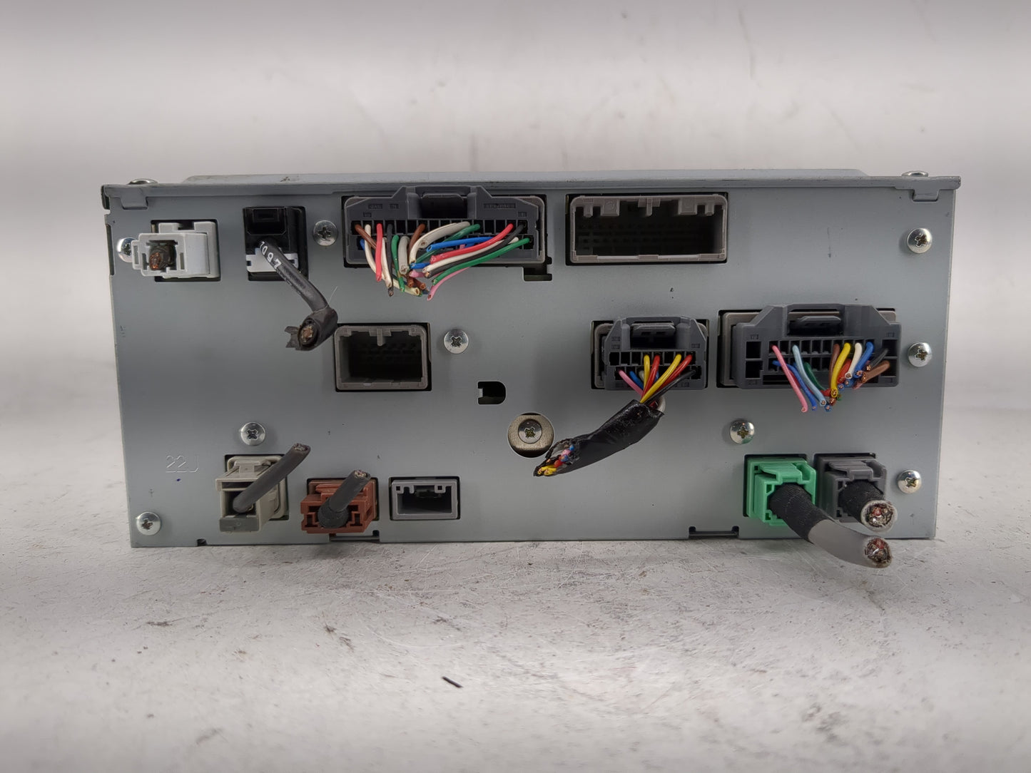 2017 Honda Cr-V Radio AM FM Cd Player Receiver Replacement Fits OEM Used Auto Parts - Oemusedautoparts1.com