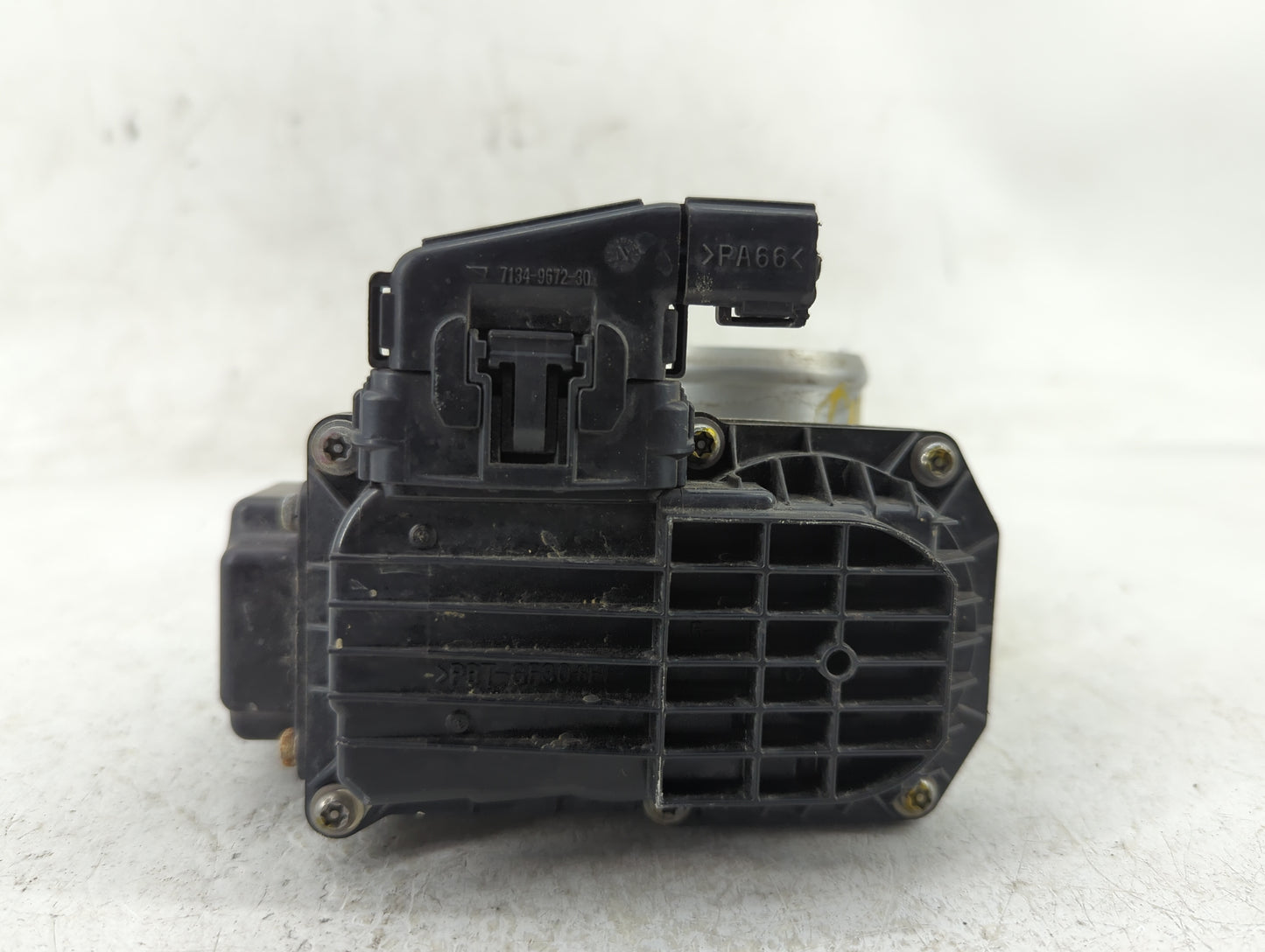 2020-2022 Honda Cr-V Throttle Body P/N:7134-9672-30 Fits Fits 2016 2017 2018 2019 2020 2021 2022 OEM Used Auto Parts - Oemus