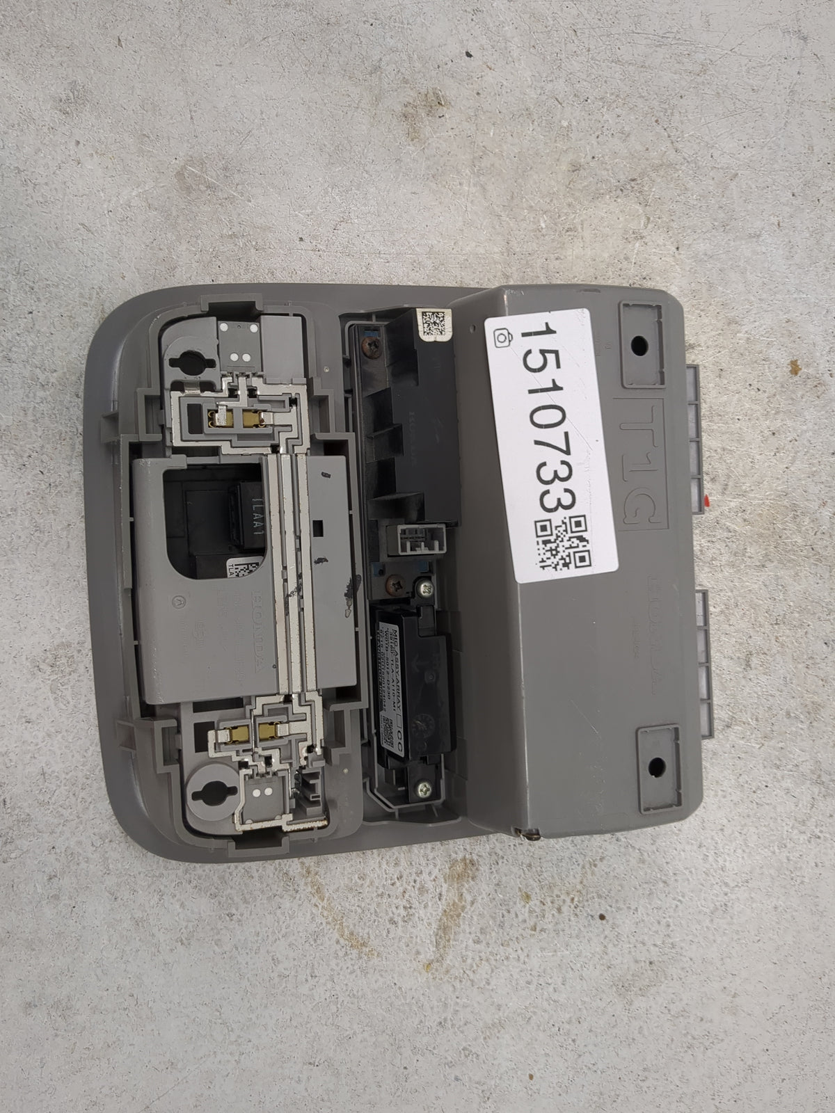 2017 Honda Cr-v Overhead Roof Console Tan - Oemusedautoparts1.com