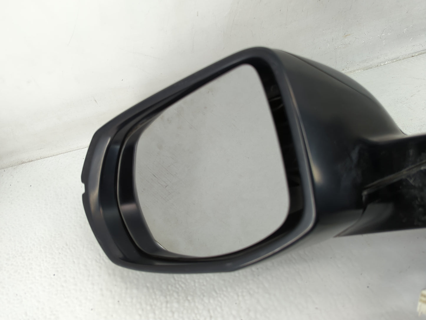 2016-2022 Honda Hr-V Driver Side View Mirror - Left Door Mirror OEM Used - Oemusedautoparts1.com