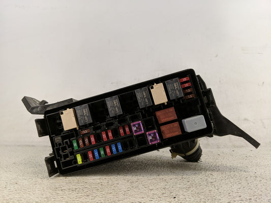 2016-2018 Honda Hr-V Fusebox Fuse Box Panel Relay Module Fits Fits 2016 2017 2018 OEM Used Auto Parts