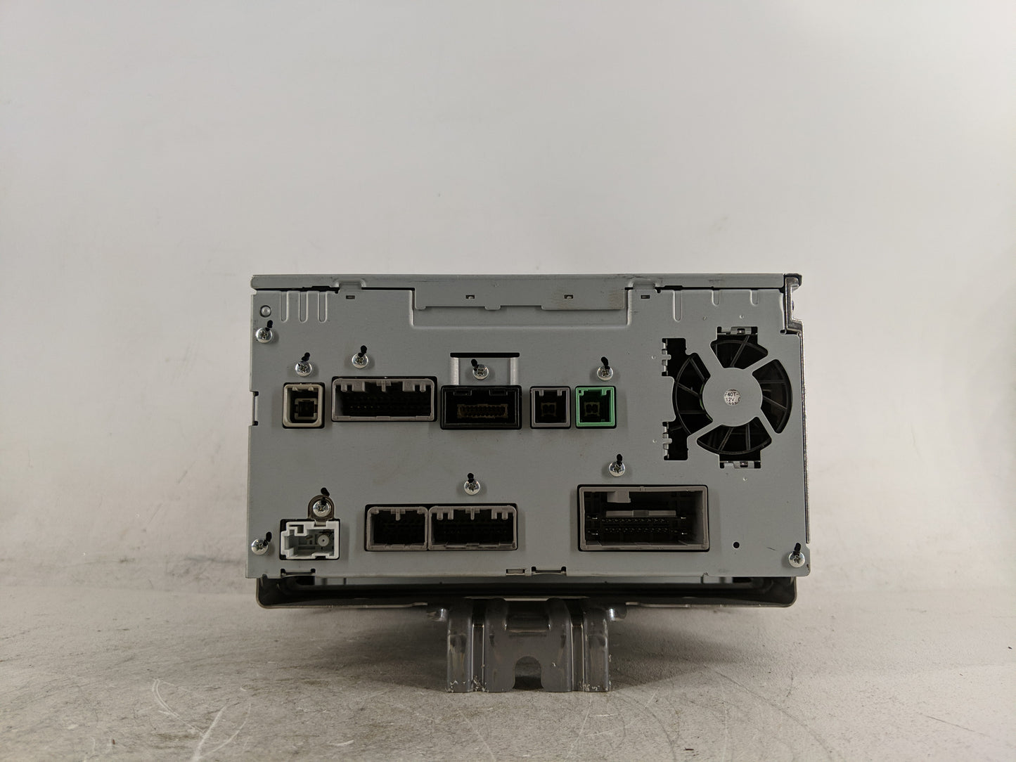 2017 Honda Hr-V Radio AM FM Cd Player Receiver Replacement P/N:39100-T7W-A210-M1 Fits OEM Used Auto Parts - Oemusedautoparts