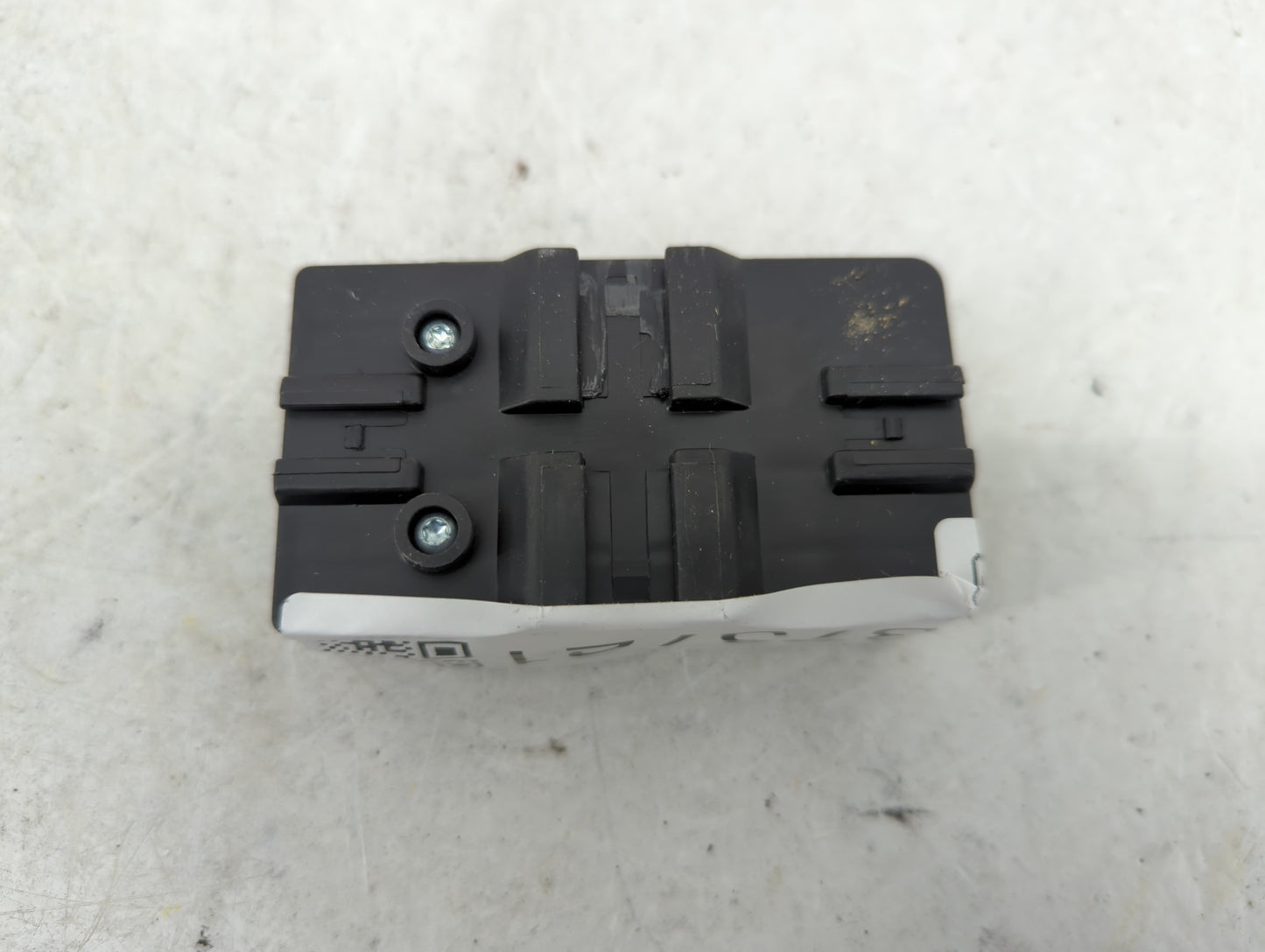 2016-2018 Honda Hr-v Chassis Control Module Ccm Bcm Body Control - Oemusedautoparts1.com