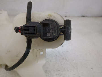 2016-2022 Honda Hr-v Windshield Washer Fluid Reservoir Bottle 1427522
