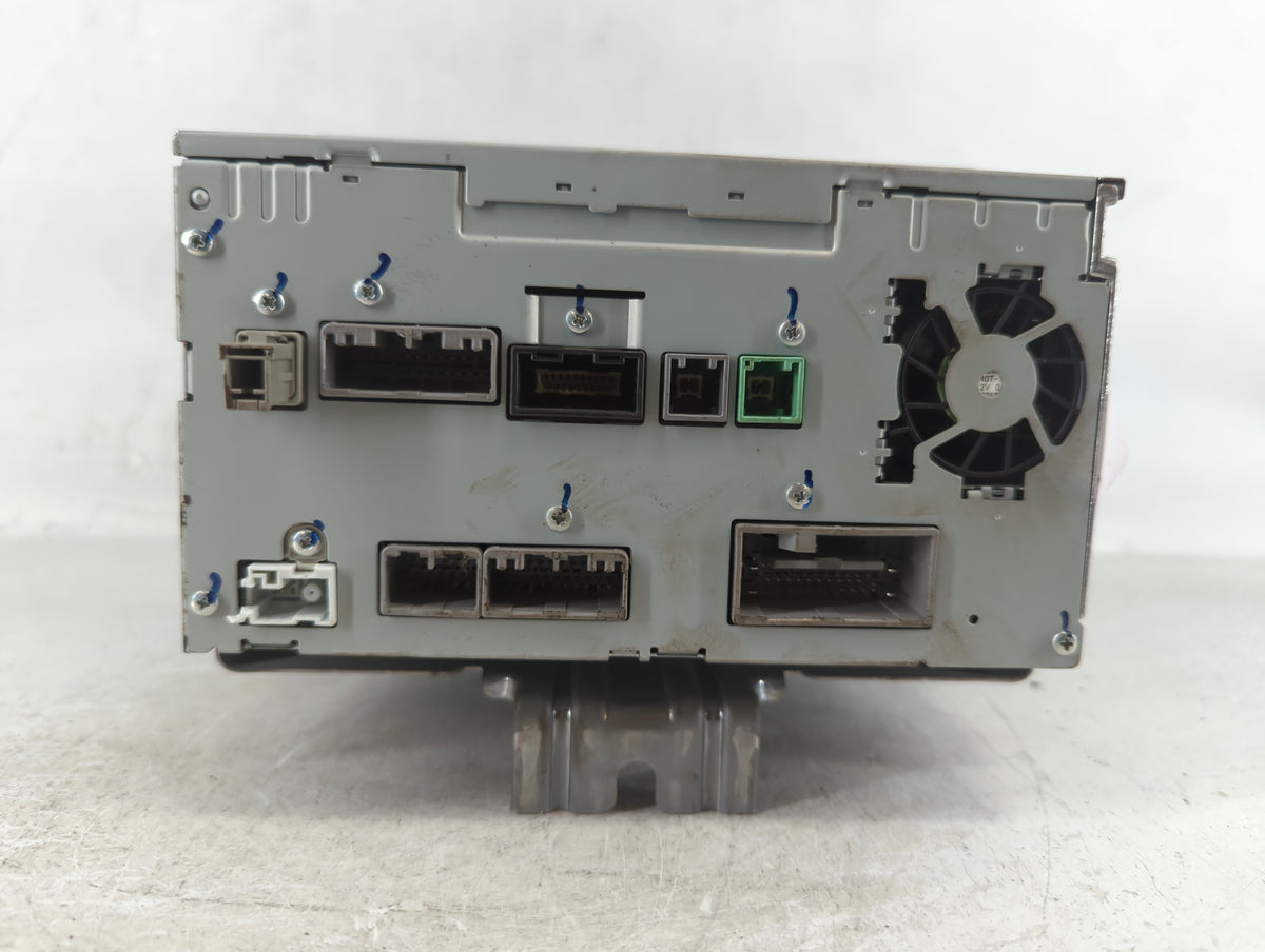 2017 Honda Hr-V Radio AM FM Cd Player Receiver Replacement P/N:39100-T7W-A210-M1 Fits OEM Used Auto Parts - Oemusedautoparts