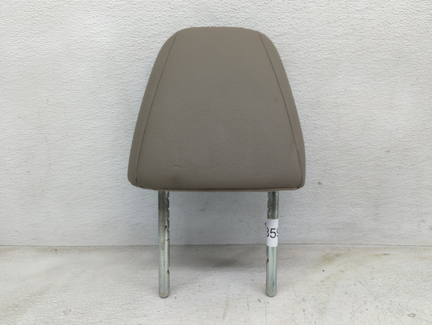 2017-2018 Honda Pilot Headrest Head Rest Front Driver Passenger Seat - Oemusedautoparts1.com