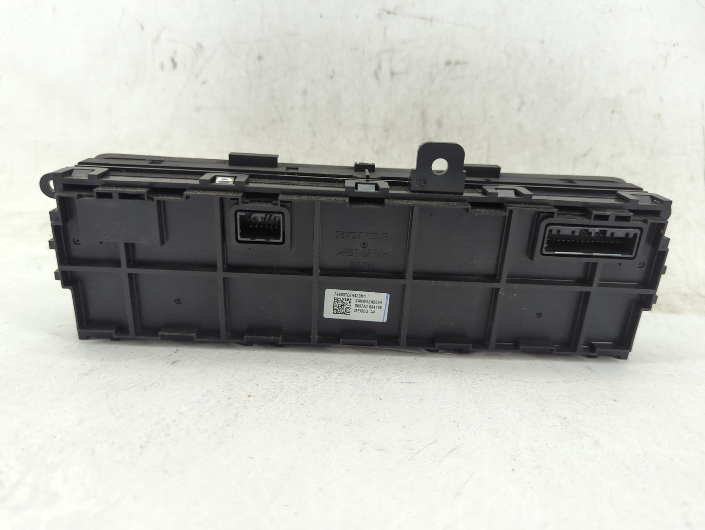 2016-2018 Honda Pilot Climate Control Module Temperature AC/Heater Replacement P/N:79600TG7A420M1 SANWA2A269H Fits OEM Used