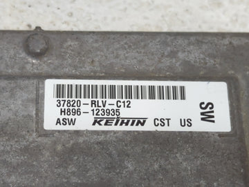 2017-2019 Honda Pilot PCM Engine Control Computer ECU ECM PCU OEM P/N:37820-RLV-C12 H896-123935 Fits Fits 2017 2018 2019 OEM Used Auto Parts