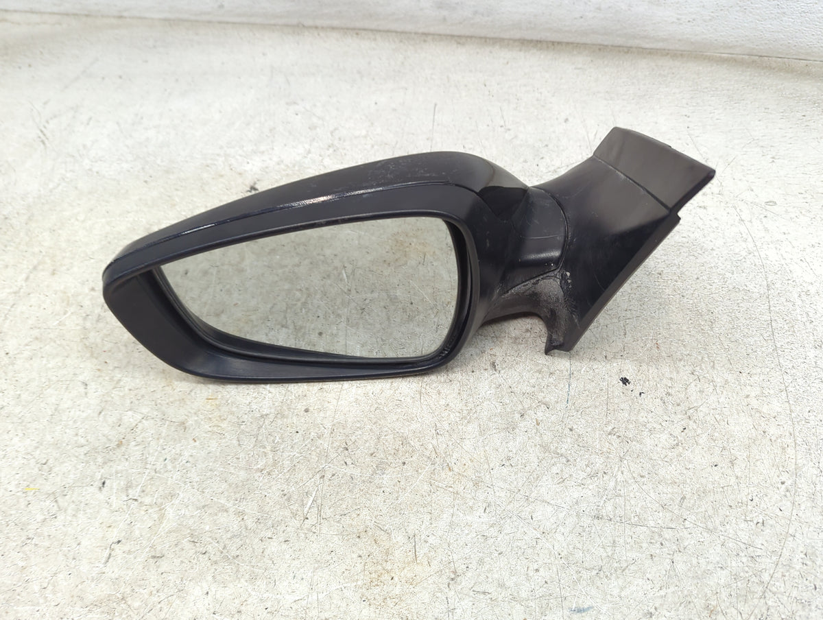 2012-2017 Hyundai Accent Driver Side View Mirror - Left Door Mirror OEM Used - Oemusedautoparts1.com