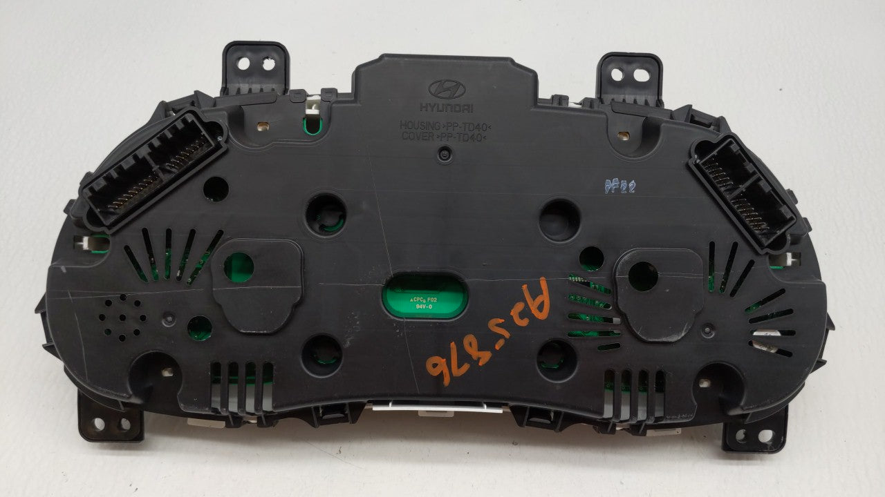 2015-2017 Hyundai Accent Instrument Cluster Speedometer Gauges P/N:94021-1R500 Fits Fits 2015 2016 2017 OEM Used Auto Parts