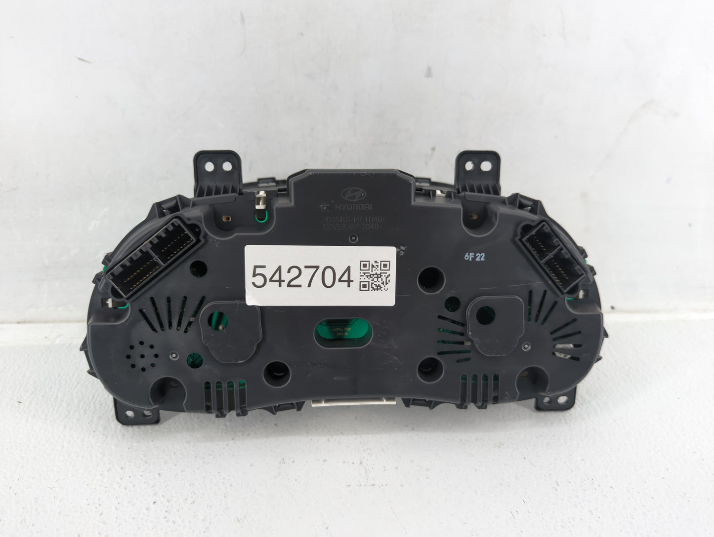 2015-2017 Hyundai Accent Instrument Cluster Speedometer Gauges P/N:94021-1R500 Fits Fits 2015 2016 2017 OEM Used Auto Parts