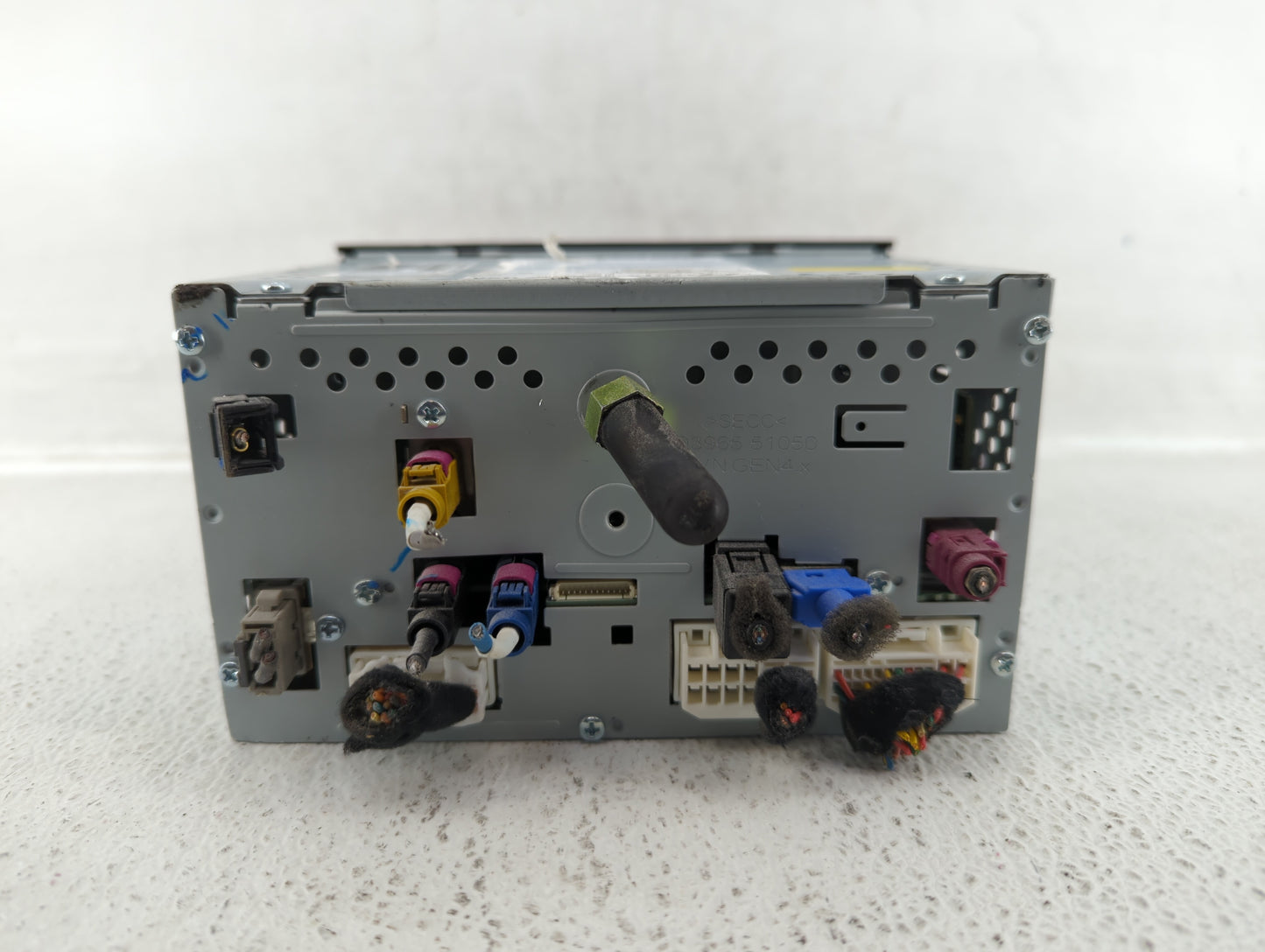 2015-2017 Hyundai Azera Am Fm Cd Player Radio Receiver - Oemusedautoparts1.com