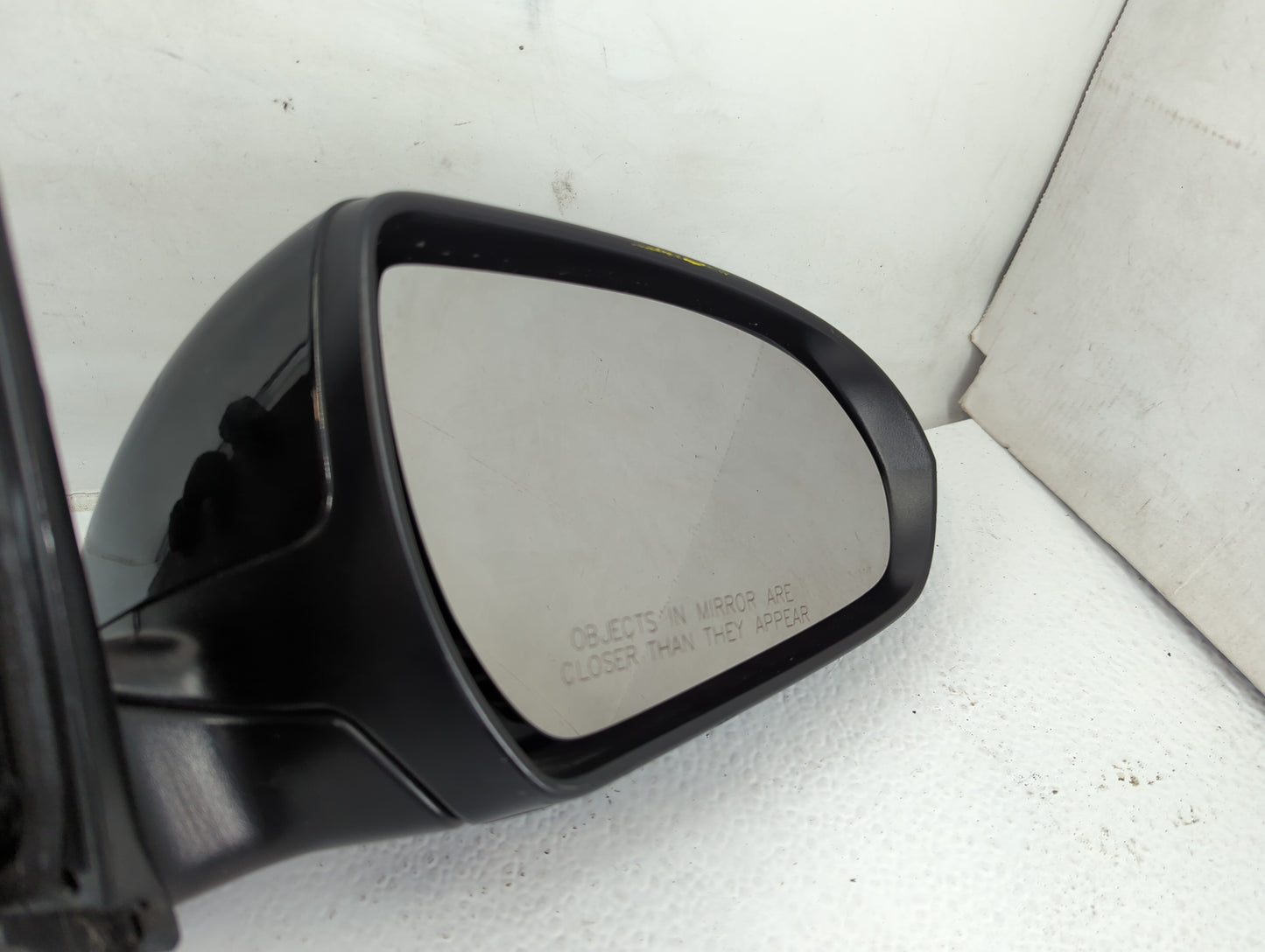2017-2018 Hyundai Elantra Passenger Side View Mirror - Right Door Mirror OEM Used - Oemusedautoparts1.com