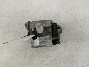 2011-2020 Hyundai Elantra Throttle Body P/N:35100-2G700 Fits Fits 2011 2012 2013 2014 2015 2016 2017 2018 2019 2020 2021 OEM Used Auto Parts
