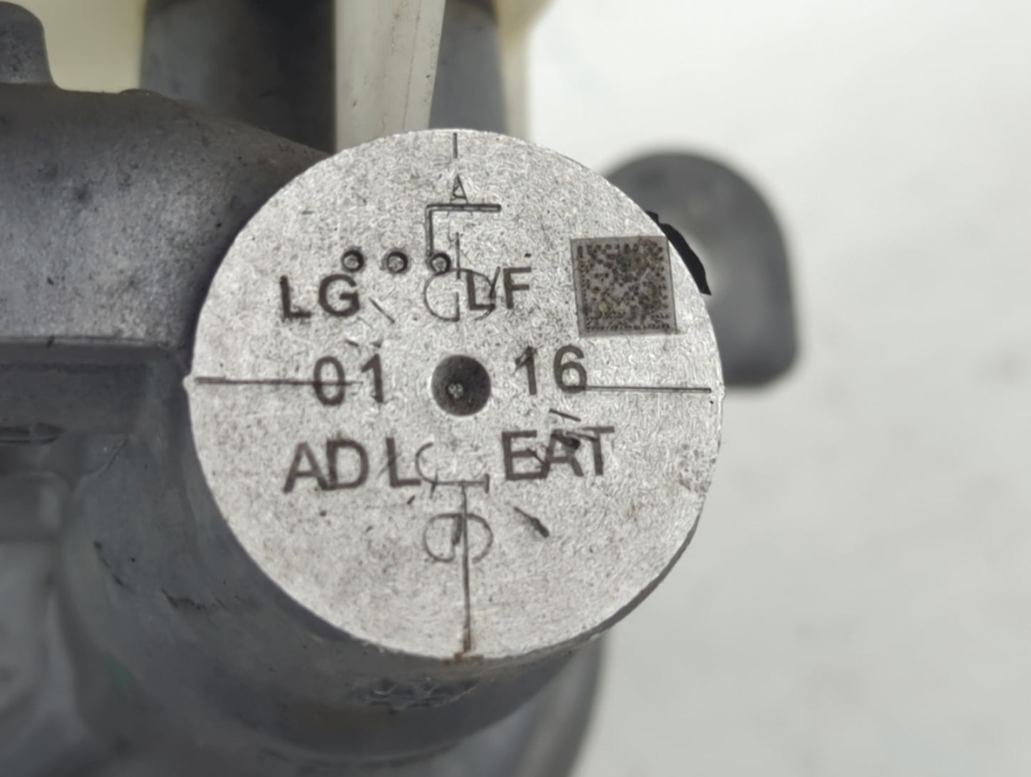 2017-2019 Hyundai Elantra Brake Master Cylinder 1376362 - Oemusedautoparts1.com