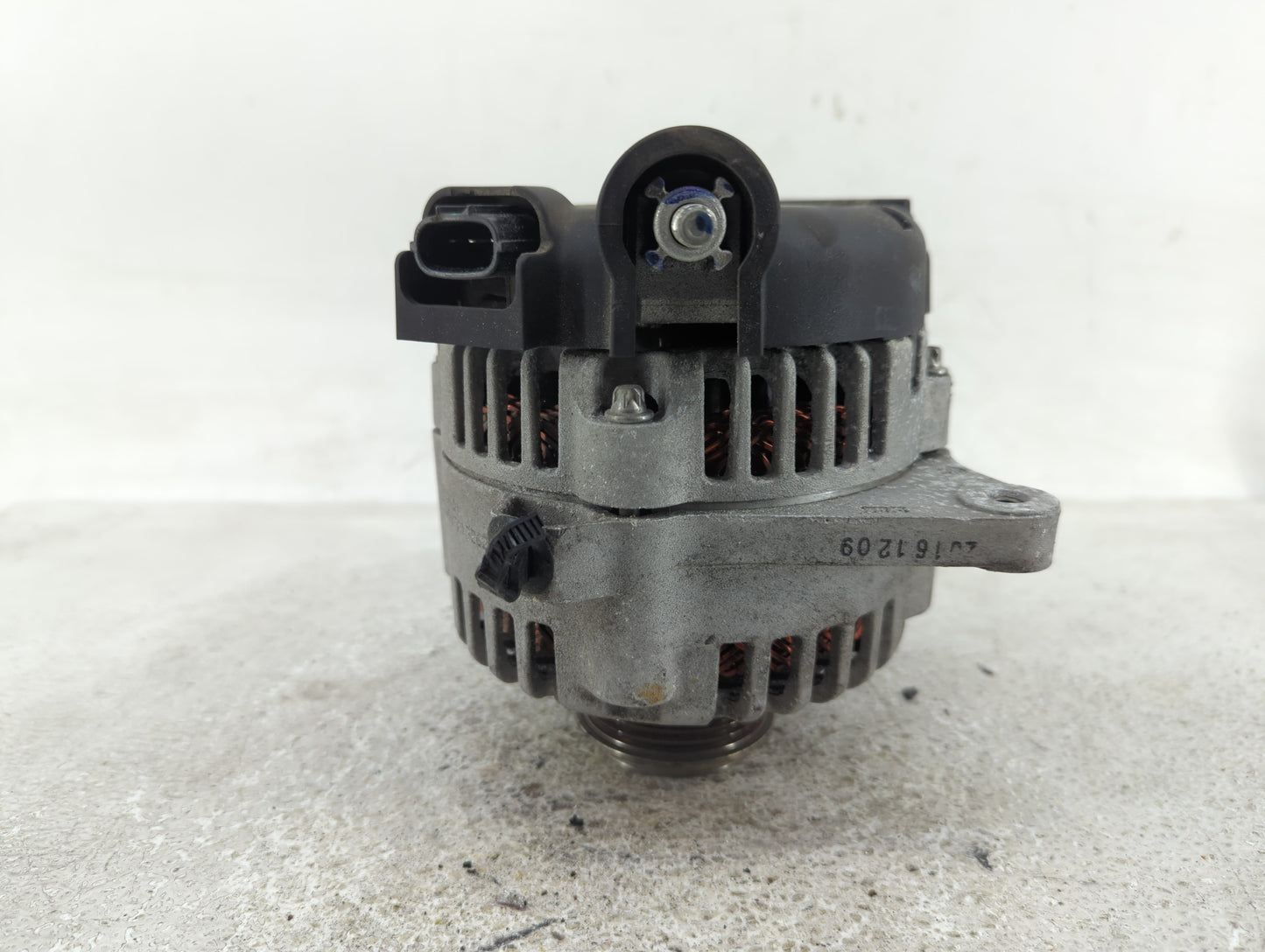 2017-2020 Hyundai Elantra Alternator Replacement Generator Charging Assembly Engine OEM P/N:37300-2E721 Fits OEM Used Auto P