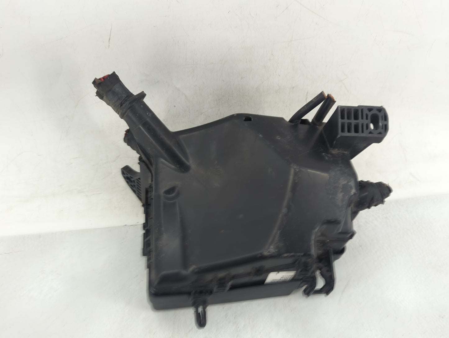 2017 Hyundai Elantra Fusebox Fuse Box Panel Relay Module P/N:91203 F2200 Fits OEM Used Auto Parts - Oemusedautoparts1.com