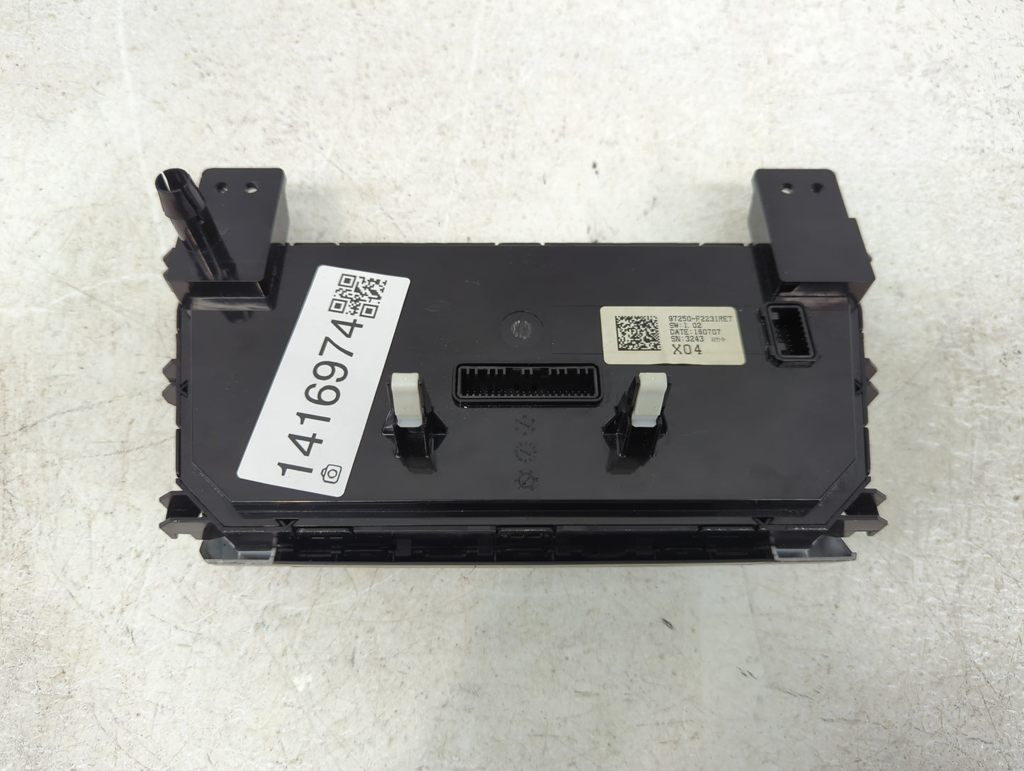 2017-2018 Hyundai Elantra Climate Control Module Temperature AC/Heater Replacement P/N:97250-F2231RET Fits Fits 2017 2018 OE