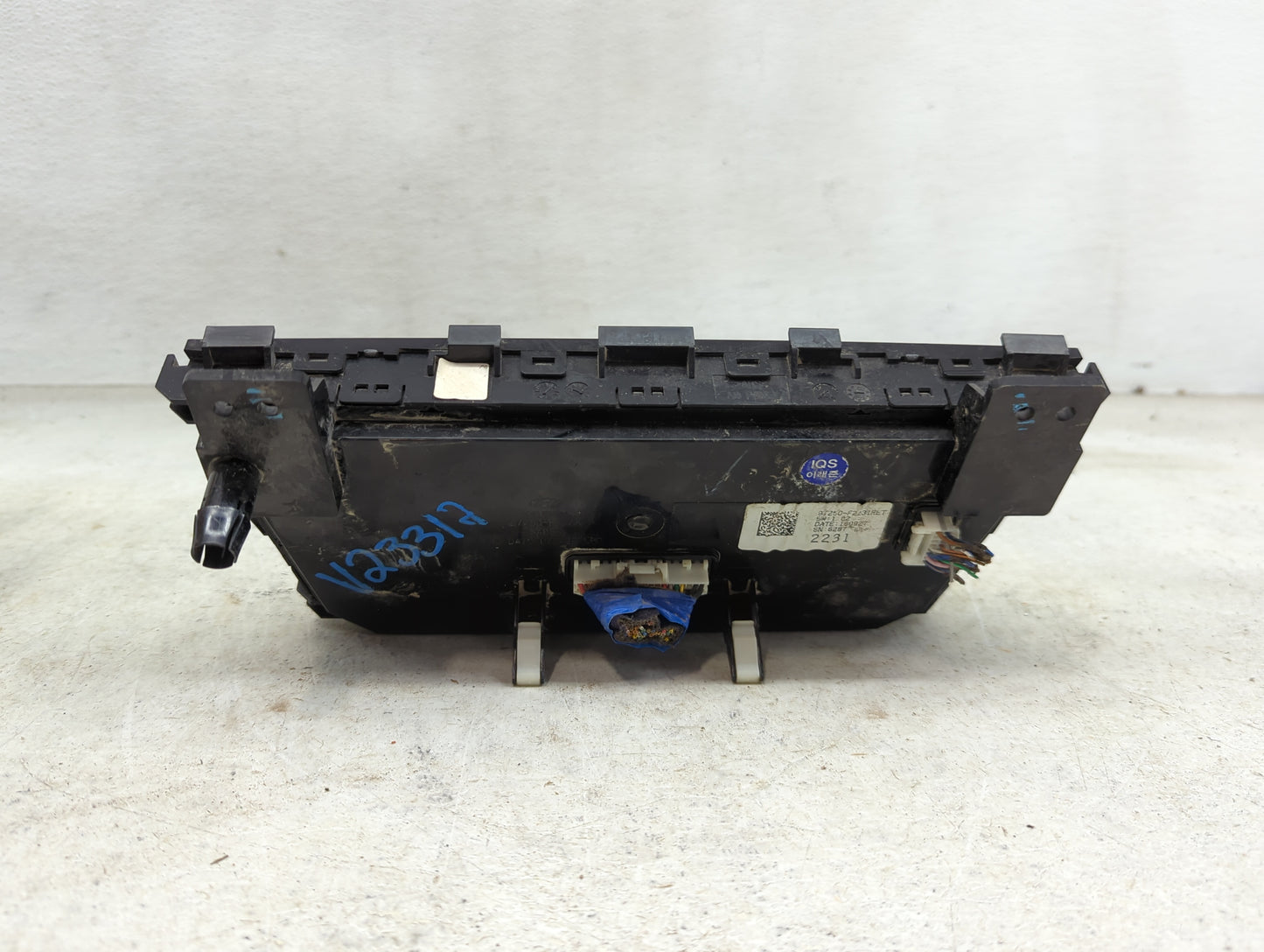 2017-2018 Hyundai Elantra Climate Control Module Temperature AC/Heater Replacement P/N:97250-F2231RET Fits Fits 2017 2018 OE