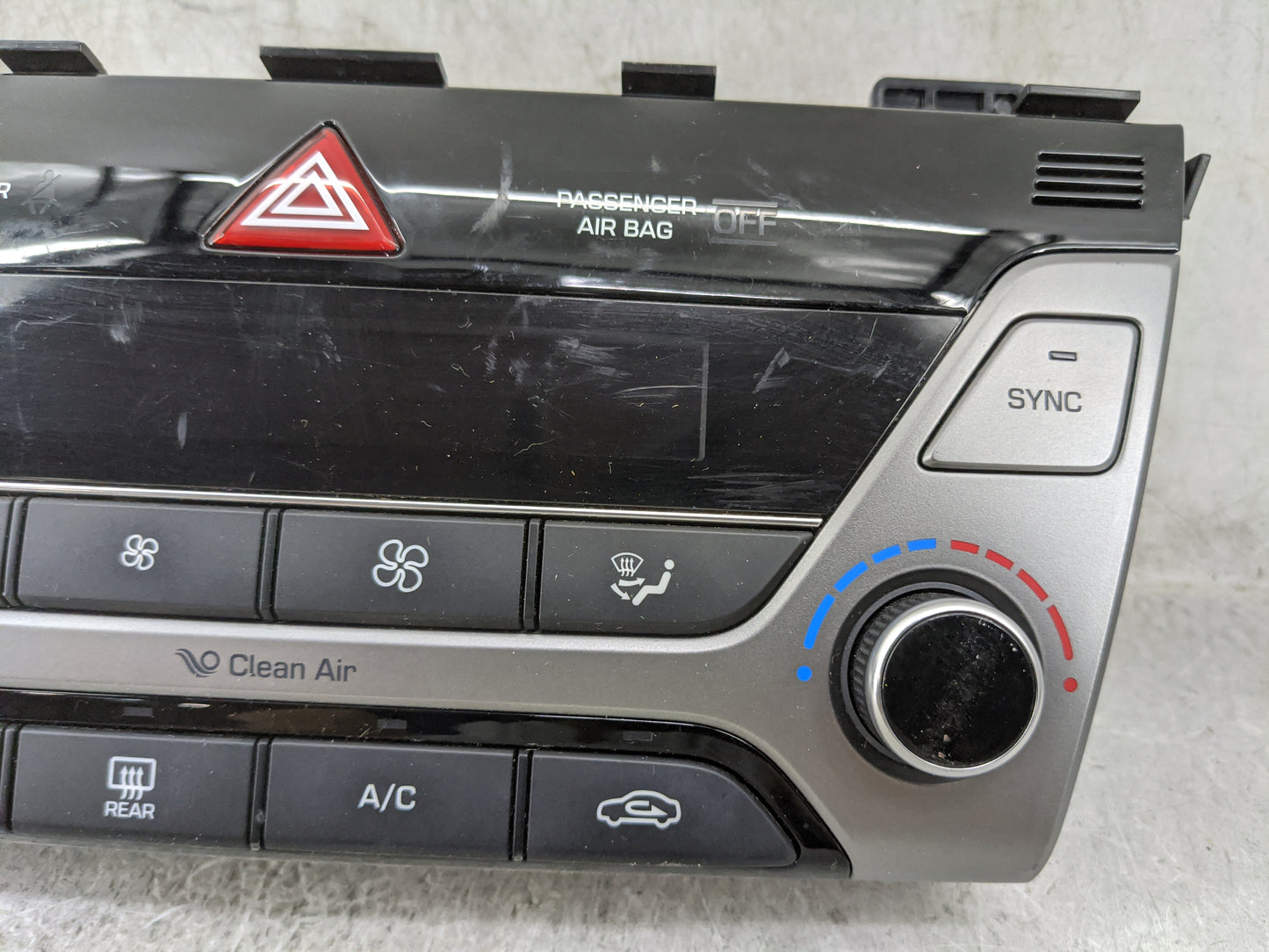 2017-2018 Hyundai Elantra Climate Control Module Temperature AC/Heater Replacement P/N:97250-F2231RET Fits Fits 2017 2018 OE