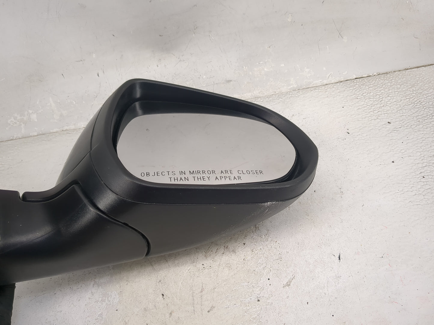 2017 Hyundai Elantra Passenger Side View Mirror - Right Door Mirror OEM Used - Oemusedautoparts1.com